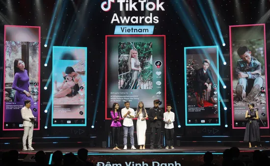 TikTok Awards Việt Nam 2020 trao 15 cúp vinh danh 11 hạng mục