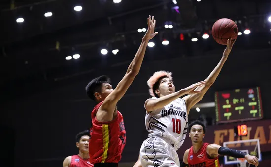 VBA Finals 2020 - game 2: Thang Long Warriors cân bằng tỉ số