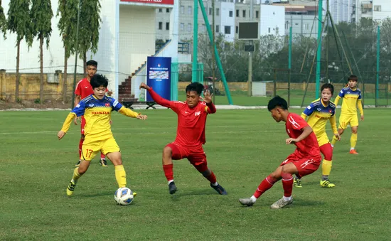 ĐT nữ Việt Nam thua đậm trước U16 nam PVF
