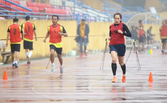 10 trọng tài và trợ lý trọng tài không vượt qua được bài kiểm tra thể lực trước mùa giải mới