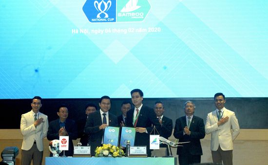 Ký kết nhà tài trợ chính giải bóng đá Cúp Quốc gia Bamboo Airways 2020