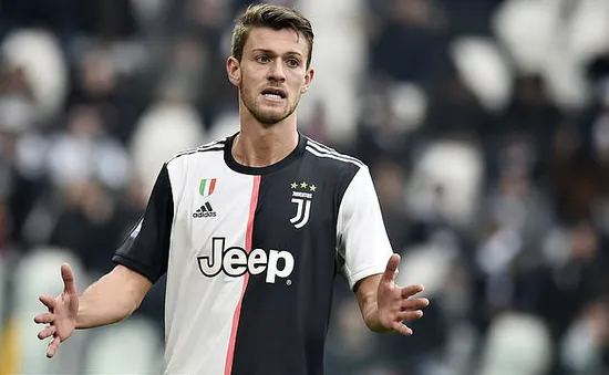 Hậu vệ CLB Juventus Daniele Rugani sắp trở lại sau khi bị nhiễm COVID-19