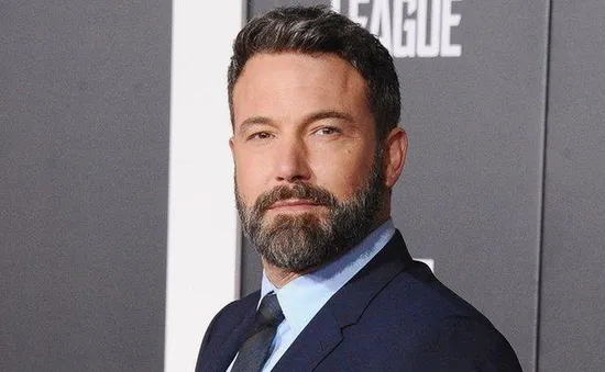 Ben Affleck ưu tiên trách nhiệm làm bố