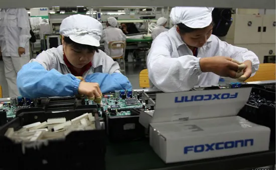 Foxconn tuyên bố nối lại toàn bộ hoạt động sản xuất vào cuối tháng 3