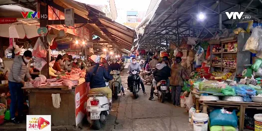 Đảm bảo cung ứng đủ hàng hóa tại các chợ dân sinh Hà Nội