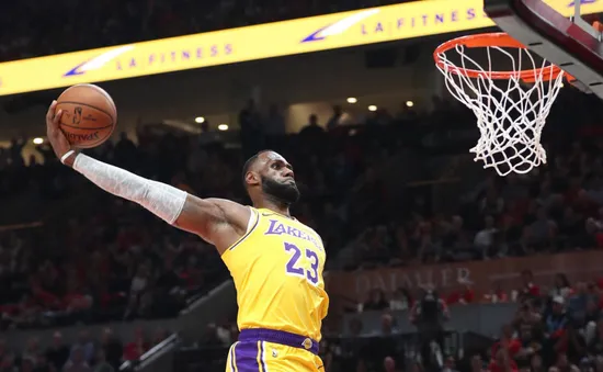 Những pha úp rổ đẹp mắt nhất NBA mùa giải 2019/2020