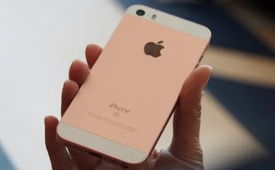 iPhone SE 2016: "Nó mang lại 1 cảm xúc đặc biệt khi sử dụng, nó là chiếc iPhone hoàn hảo nhất"