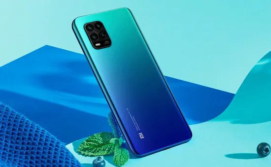 Xiaomi ra mắt Mi 10 Young Edition: Smartphone tầm trung hỗ trợ zoom 50x