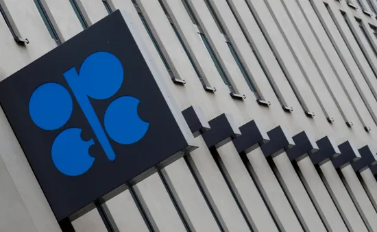 OPEC+ cần Mỹ cho thỏa thuận cắt giảm sản lượng dầu mỏ