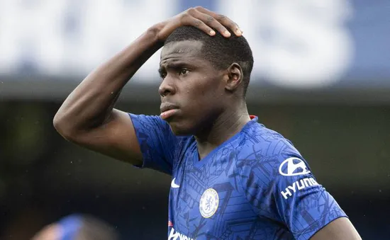 Chelsea gặp khó trong việc thanh lý Zouma