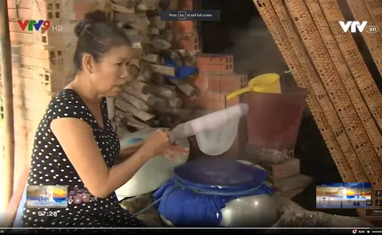 Trải nghiệm cách làm bánh tráng Trảng Bàng Tây Ninh