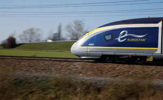 Hành khách đi tàu cao tốc Eurostar buộc phải đeo khẩu trang