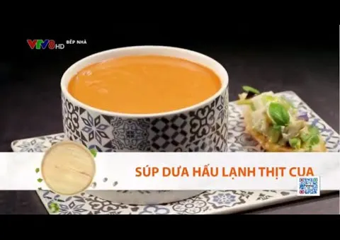 Làm mát cơ thể với súp dưa hấu lạnh thịt cua