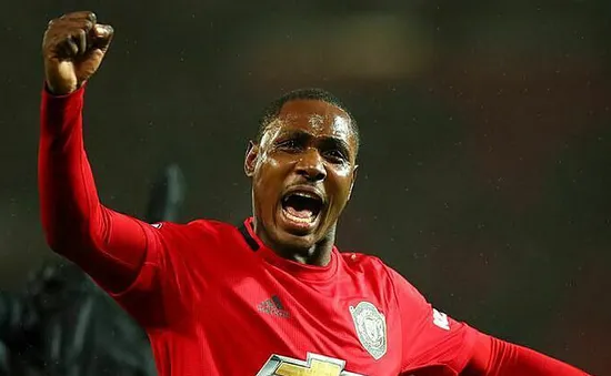 Odion Ighalo ở lại Manchester United đến đầu năm sau