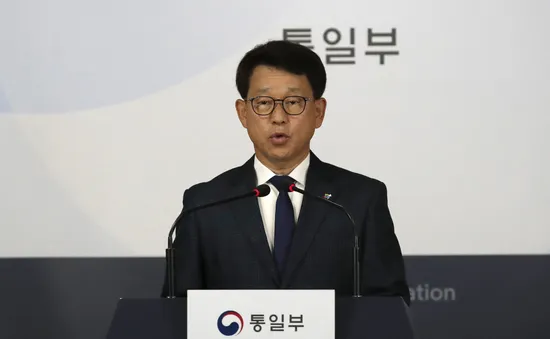 Hàn Quốc trừng phạt 2 tổ chức rải truyền đơn sang biên giới Triều Tiên