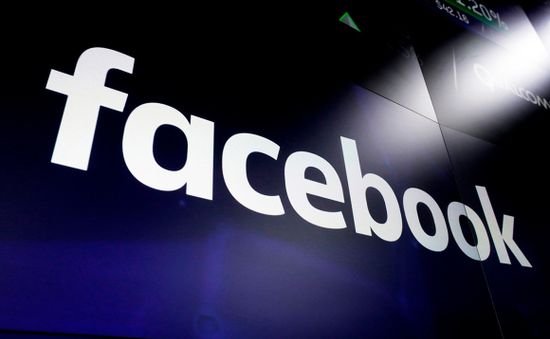 Facebook thẳng tay "xóa sổ" các tài khoản kích động bạo lực tại Mỹ