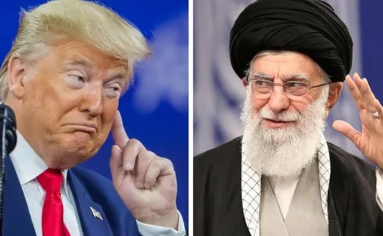 Vì sao Iran bất ngờ ban hành lệnh bắt giữ Tổng thống Mỹ Donald Trump?