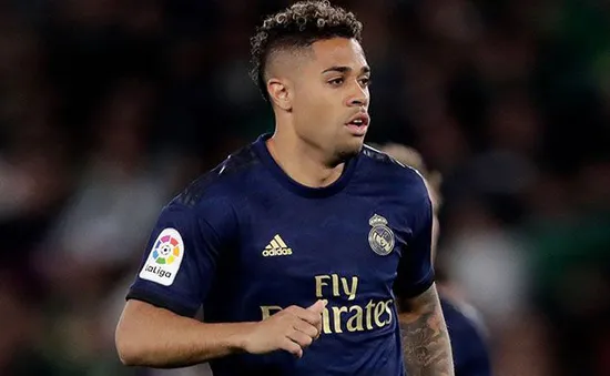 Real Madrid xác nhận một cầu thủ nhiễm COVID-19