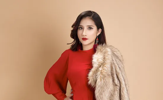 Cát Tường lại làm bà mối trong show hẹn hò "Chân ái 2020"