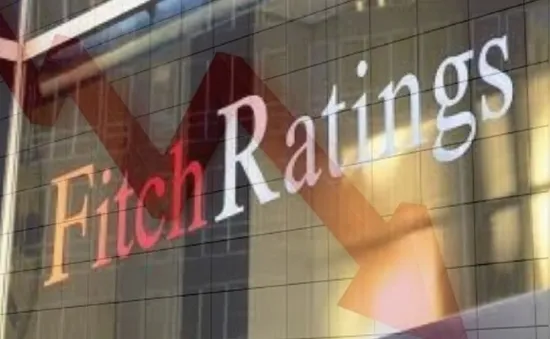 Fitch hạ bậc tín nhiệm 33 quốc gia và vùng lãnh thổ