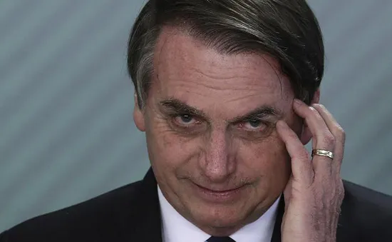 Tổng thống Brazil Jair Bolsonaro nhiễm COVID-19