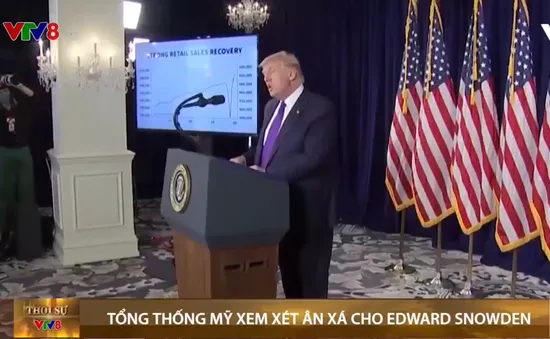 Tổng thống Trump xem xét ân xá cho Edward Snowden