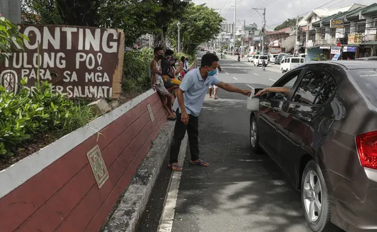 Số ca mắc COVID-19 mới tại Philippines tăng mạnh