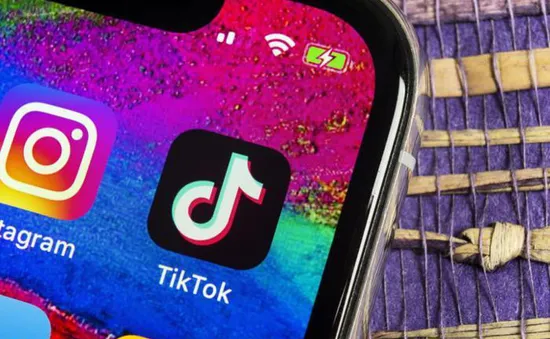 TikTok tiếp tục “bán mình” tại Ấn Độ