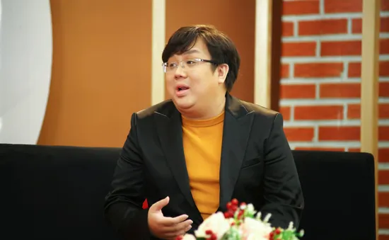 DV Gia Bảo hạn chế “giả gái’ vì không muốn bạn bè con xầm xì giới tính của ba