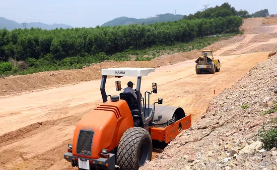 Lùi thời gian siết vốn liệu có thêm cơ hội cho các dự án BOT giao thông?