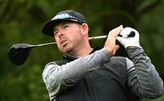 Justin Walters tạm dẫn đầu vòng 1 giải golf UK Championship 2020