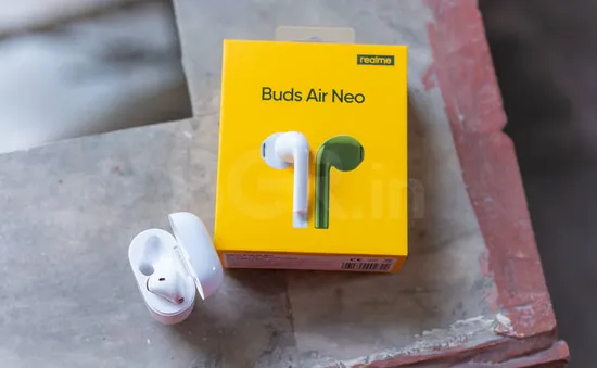 Realme trình làng tai nghe true wireless Buds Air Neo