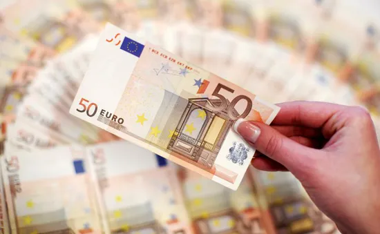 Đồng Euro tăng giá “đe dọa” sự phục hồi kinh tế của EU?