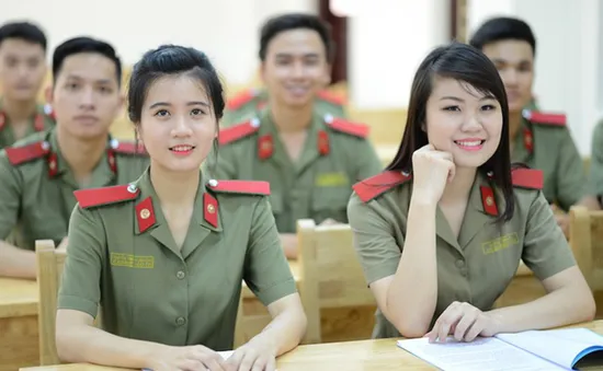 Học viện An ninh, Học viện Cảnh sát nhân dân cùng lấy điểm sàn 17,75