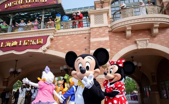 Disney cắt giảm 28.000 nhân sự vì đại dịch COVID-19