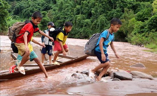 Vùng lũ Nậm Nhừ bước vào năm học mới