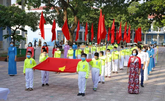 Lễ khai giảng năm học 2020-2021 trực tuyến phòng chống COVID-19