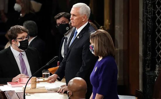 Phó tổng thống Mỹ Pence bác bỏ phế truất Tổng thống Donald Trump