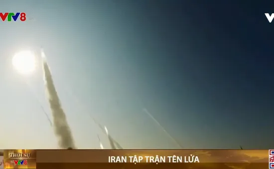 Iran tập trận tên lửa