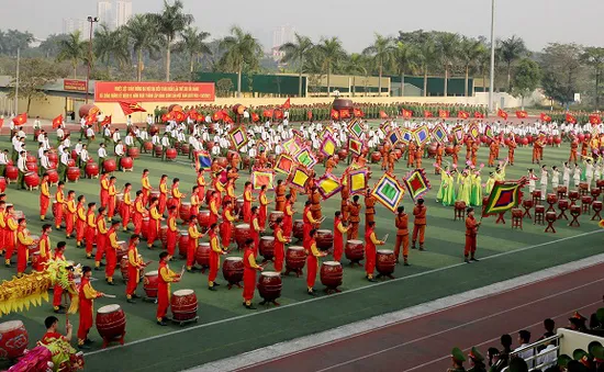 Màn trống hội quy mô chưa từng có chào mừng thành công Đại hội Đảng lần thứ XIII