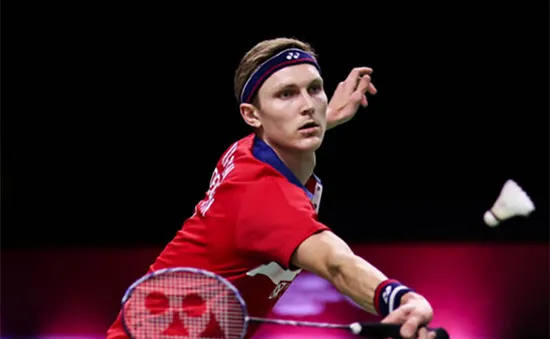 Giải cầu lông World Tour Finals: Viktor Axelsen và Carolina Marin nối dài mạch bất bại