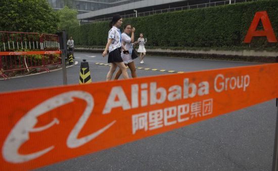 Mỹ cân nhắc đưa Alibaba, Tencent vào “danh sách đen”