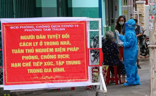 Xử phạt "kịch khung" những trường hợp vi phạm khi cách ly tại nhà