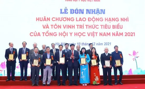 Tôn vinh 87 tri thức tiêu biểu của Tổng hội Y học Việt Nam