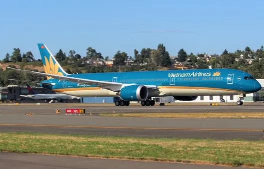 Vietnam Airlines báo lỗ sớm gần 13.000 tỷ đồng, sắp bán 12 máy bay A321