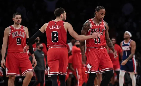 NBA hoãn 2 trận đấu của Chicago Bulls