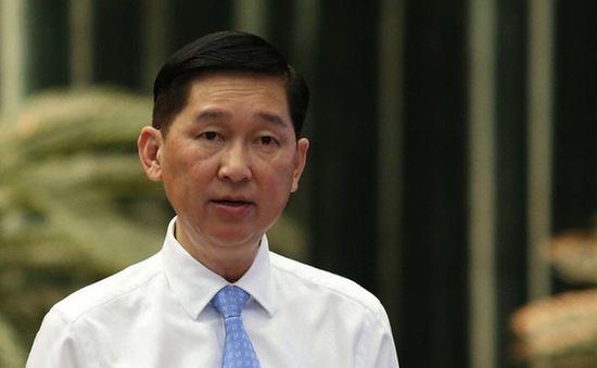 Sáng nay (6/12), nguyên Phó Chủ tịch TP Hồ Chí Minh Trần Vĩnh Tuyến hầu tòa