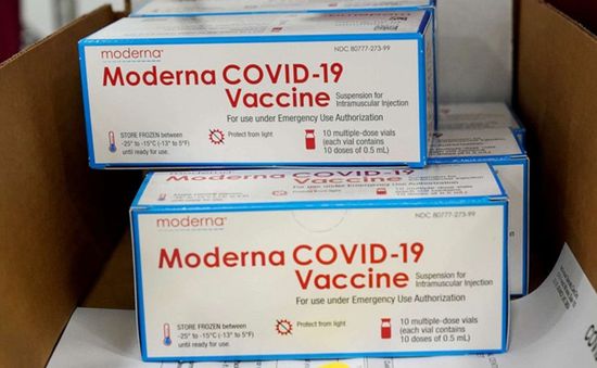 Mỹ mua thêm 200 triệu liều vaccine, đẩy nhanh tốc độ tiêm chủng cho người dân