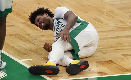 Boston Celtics nhận tin dữ về chấn thương của Marcus Smart