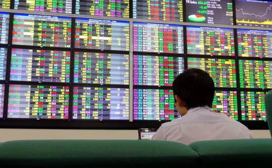 VN-Index tăng hơn 40 điểm
